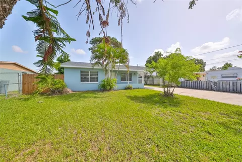 3907 W Flora St, Tampa, FL 33614