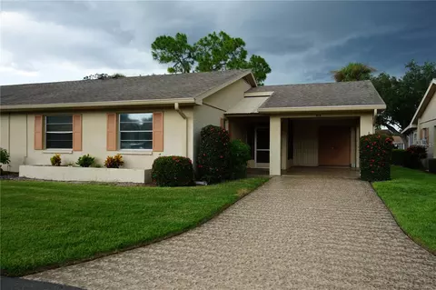 414 Gladstone Pl #105, Sun City Center, FL 33573