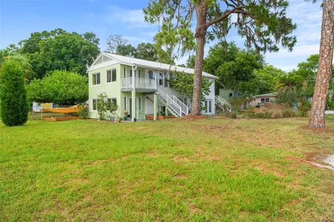 877 36th Ave S, Saint Petersburg, FL 33705