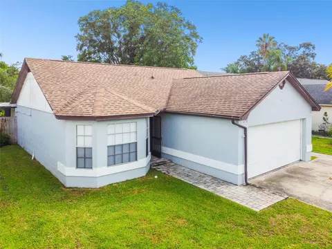 1754 Tarah Trace Dr, Brandon, FL 33510