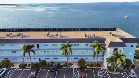 7 Dunoon Pl #315, Dunedin, FL 34698