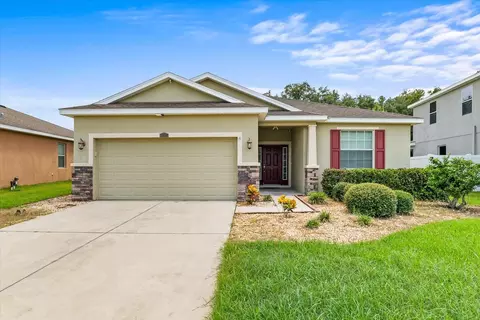 2810 Holly Bluff Ct, Plant City, FL 33566