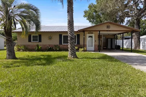 7632 W Mesa Ln, Homosassa, FL 34448