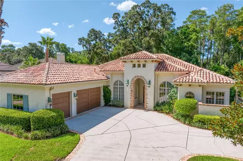 1812 Bella Lago Ln, Tampa, FL 33618