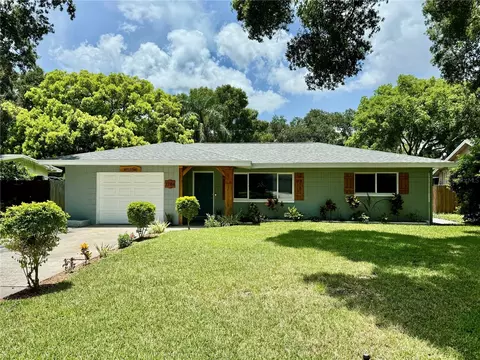 1764 El Trinidad Dr E, Clearwater, FL 33759