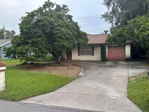 1707 Main St, Valrico, FL 33594