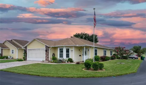 37427 Derbyshire Dr, Zephyrhills, FL 33542