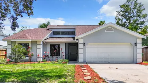 711 49th St E, Bradenton, FL 34208