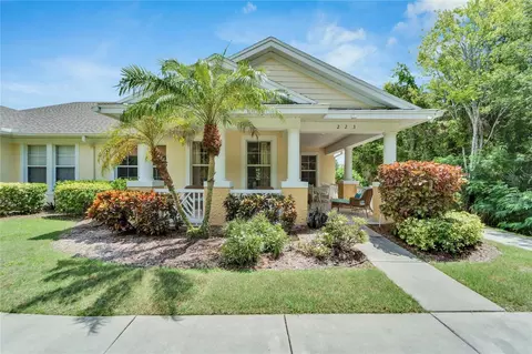 223 Sela Cove Cir, Apollo Beach, FL 33572