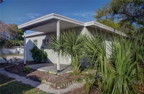 709 Paris Ave S, Saint Petersburg, FL 33701