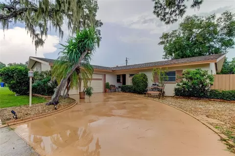 1575 Idle Dr, Clearwater, FL 33756