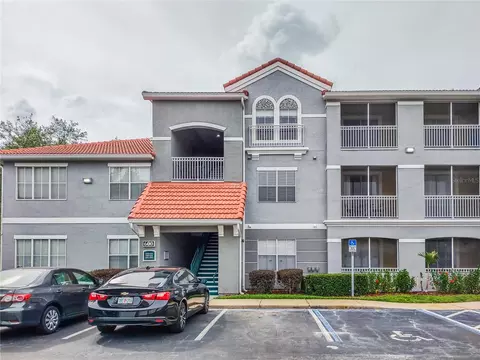 18001 Richmond Place Dr #624, Tampa, FL 33647
