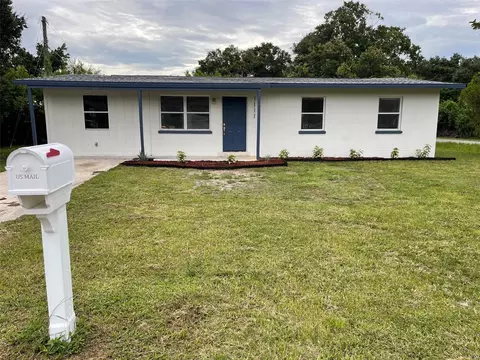 1111 61st Ave E, Bradenton, FL 34203