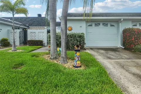 175 Boca Ciega Point Blvd N #3110, Saint Petersburg, FL 33708