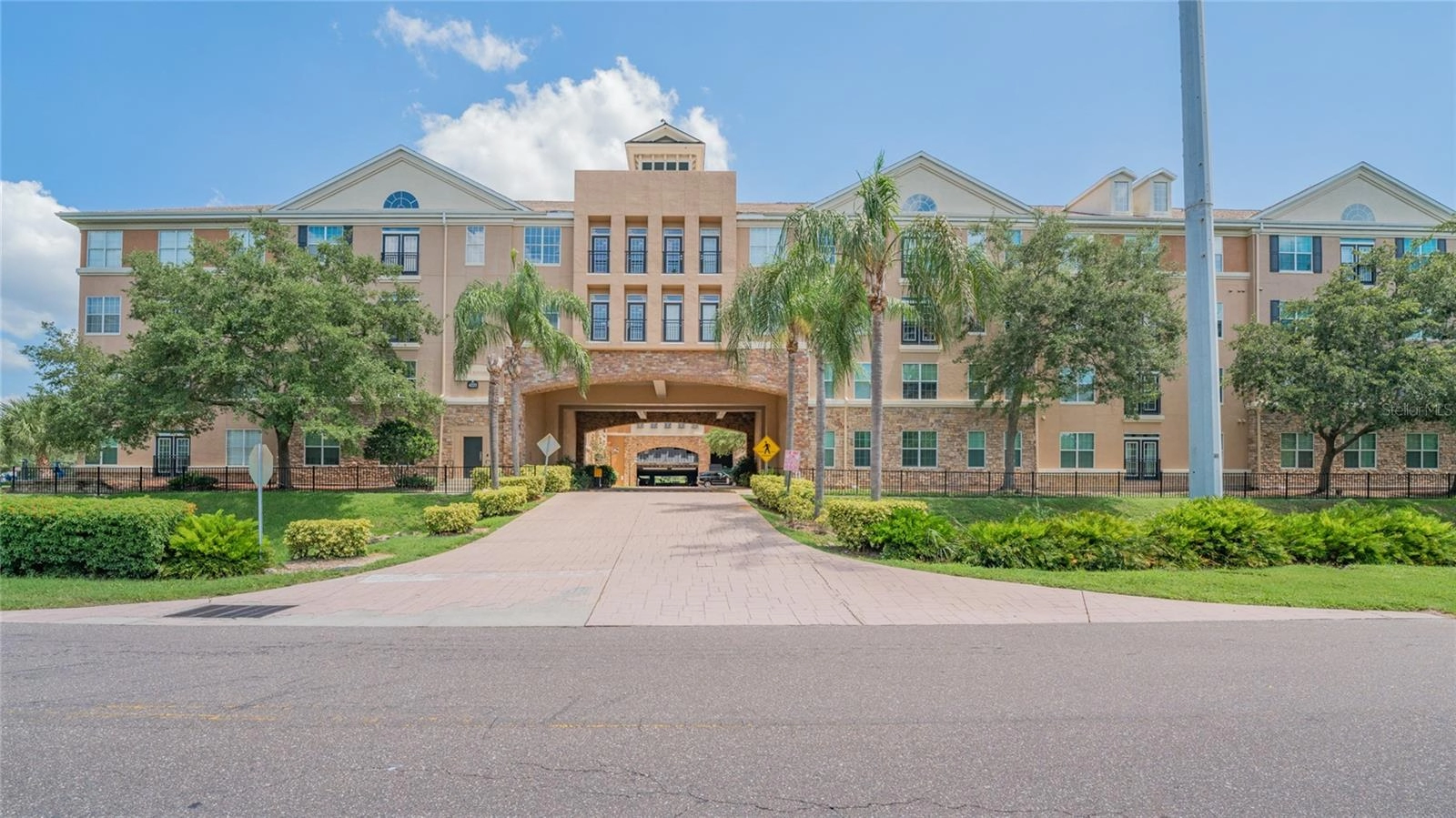 4221 W Spruce St Unit 1311  