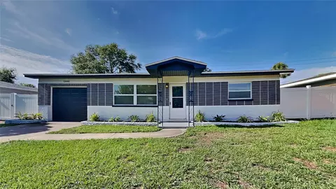 10448 127th Ave, Largo, FL 33773