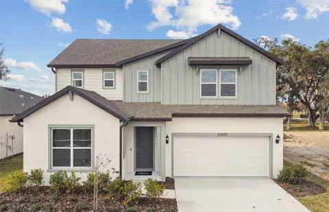 37878 Clinch Cir, Zephyrhills, FL 33540