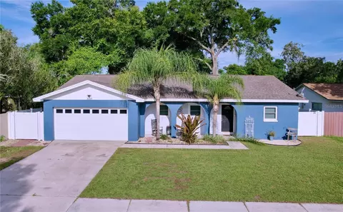 2215 Sherbrook Dr, Valrico, FL 33594