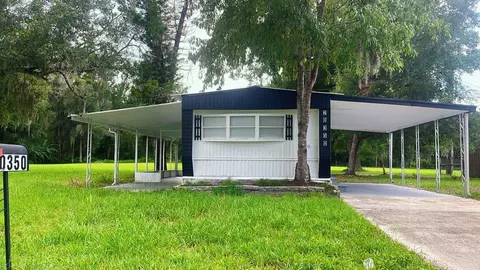 20350 Woodside St, Brooksville, FL 34601