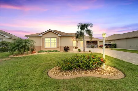 1306 Caloosa Lake Ct, Sun City Center, FL 33573