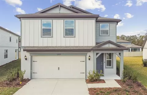 1209 Kistna Dr, Zephyrhills, FL 33540