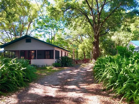 131 Old Eustis Rd, Mount Dora, FL 32757