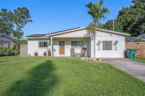 10680 106th St, Largo, FL 33773