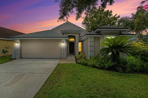 19327 Garden Quilt Cir, Lutz, FL 33558