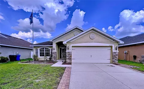 14228 Edinburgh Moor Dr, Wimauma, FL 33598
