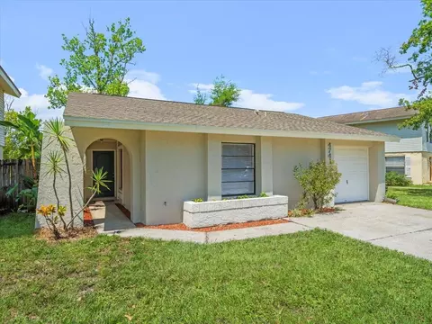 4741 Grove Point Dr, Tampa, FL 33624