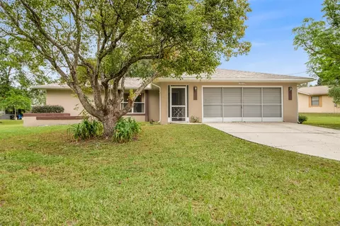 2329 W Autumn Pl, Citrus Springs, FL 34434