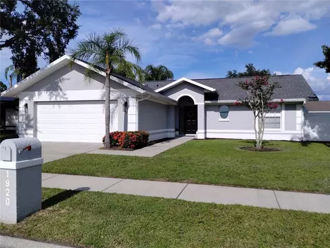 1920 Brainerd Ct, Lutz, FL 33549