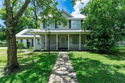 12117 Main St, San Antonio, FL 33576