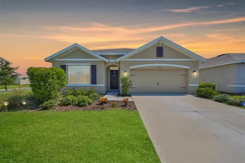 16317 Little Garden Dr, Wimauma, FL 33598