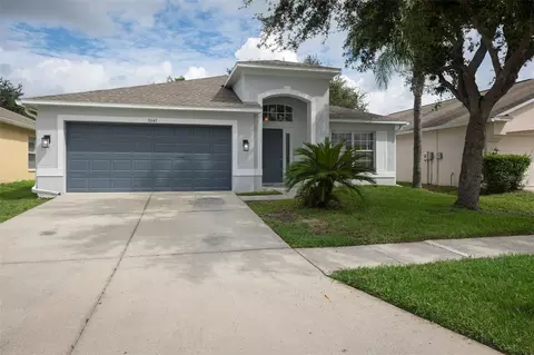 31147 Whinsenton Dr, Wesley Chapel, FL 33543