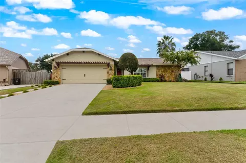511 Rapid Falls Dr, Brandon, FL 33511