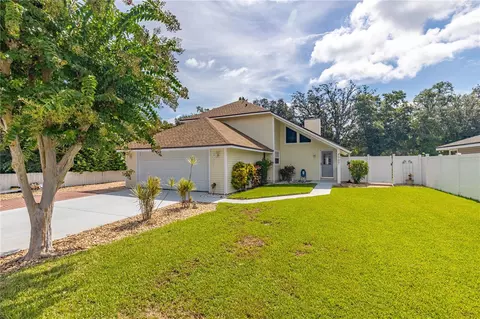 4907 Country Aire Ln, Tampa, FL 33624