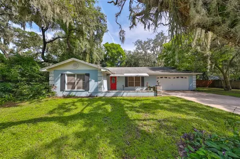 121 Windy Cir, Brandon, FL 33511