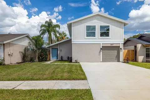 4829 Grove Point Dr, Tampa, FL 33624