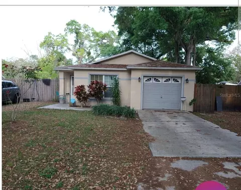 4605 N 39th St #1/2, Tampa, FL 33610