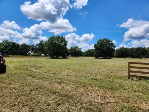 Gallagher Road, Plant City, FL 33565