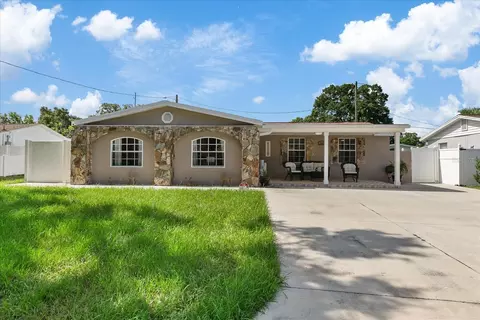 2602 Lorraine St, Tampa, FL 33614