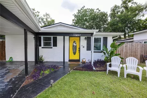 4307 E Grove View Ave, Tampa, FL 33617