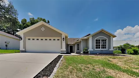 531 Kings Castle Dr, Orange City, FL 32763