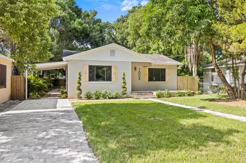 1009 E Genesee St, Tampa, FL 33603