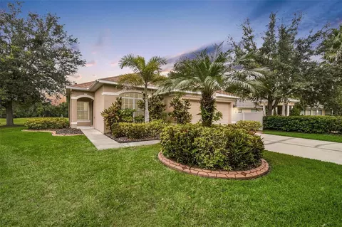 2901 Copper Height Ct, Valrico, FL 33594