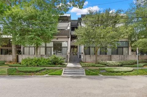 2552 W Palm Dr, Tampa, FL 33629