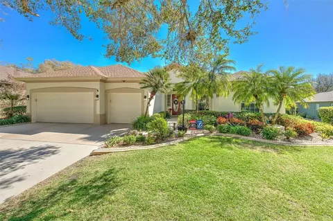 5210 Twin Creeks Dr, Valrico, FL 33596