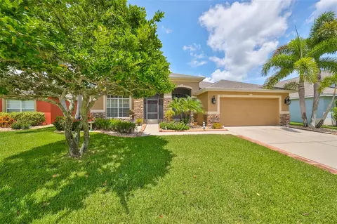 6814 Cromwell Garden Dr, Apollo Beach, FL 33572