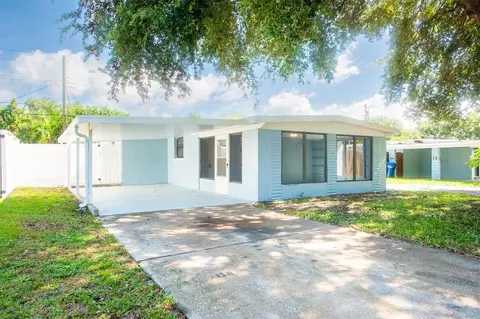 10225 117th Dr, Largo, FL 33773